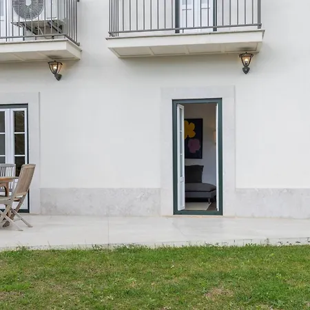 2bdr Cozy In Graca By Lovelystay Apartamento