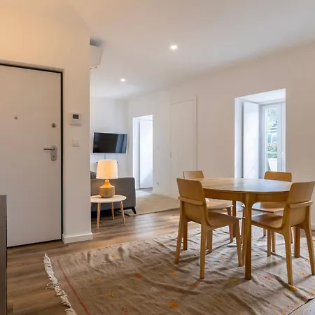 2bdr Cozy In Graça By Lovelystay