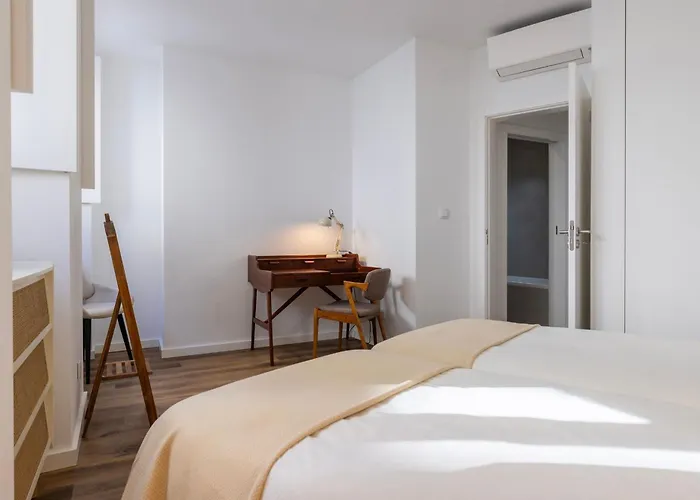 2bdr Cozy In Graca By Lovelystay Lissabon