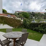 2bdr Cozy In Graça By Lovelystay * Lisboa
