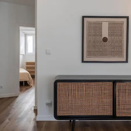 2bdr Cozy In Graca By Lovelystay *