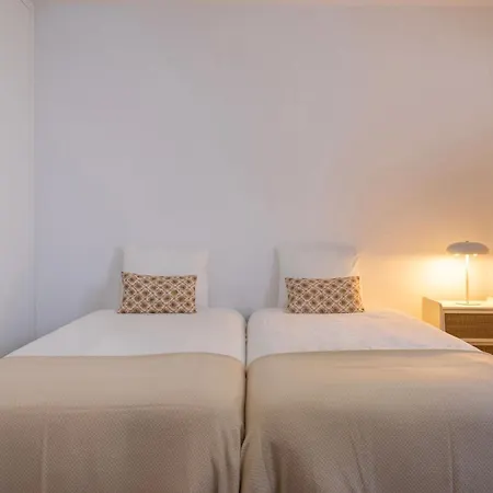 Apartmán 2bdr Cozy In Graca By Lovelystay Lisboa