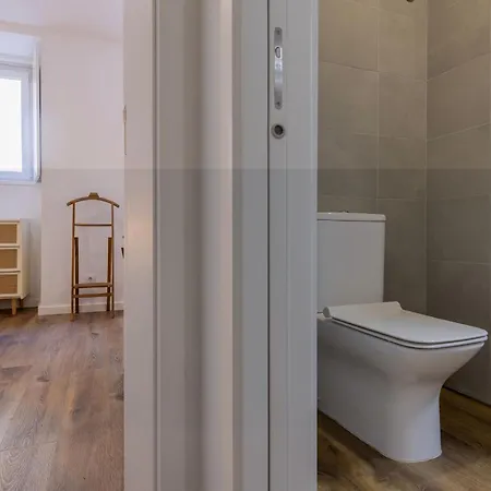 2bdr Cozy In Graca By Lovelystay Apartmán