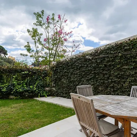 2bdr Cozy In Graca By Lovelystay Lisbon