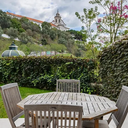 2bdr Cozy In Graca By Lovelystay Lisboa