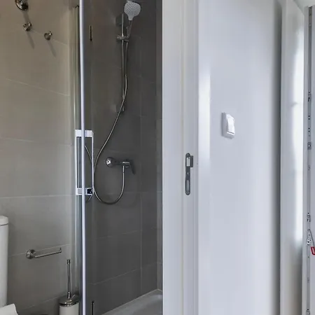 2bdr Cozy In Graca By Lovelystay Apartment *